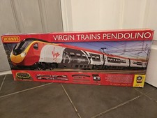 Hornby Pendolino 390 Set Virgin Alstom Liverie R1155
