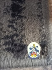 Huddersfield Town Vintage Enamel Football Badge in very good condition