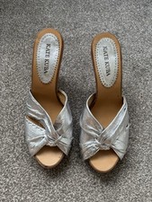 Kate Kuba Leather Shoes In Size 40