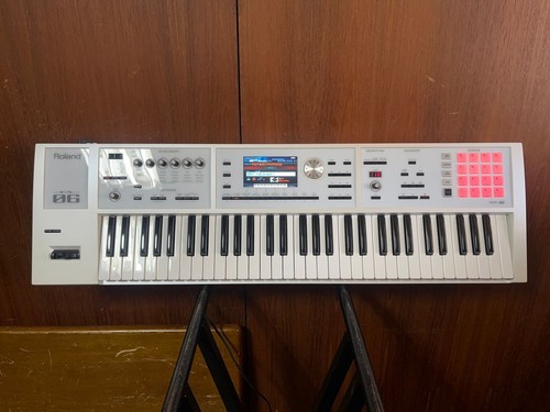 Roland wh 61 key - wh, 61-key