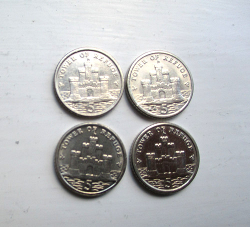Collectable set isle of - of, 4