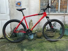 Saracen Tufftrax Red Mountain