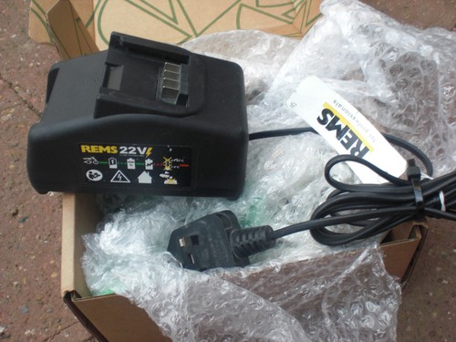 New rems fast charger volts - new,