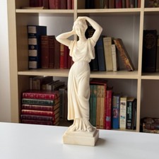 Classical Greek Style Female Figurine gift 22cm Resin Venus Ivory Look Sculpture