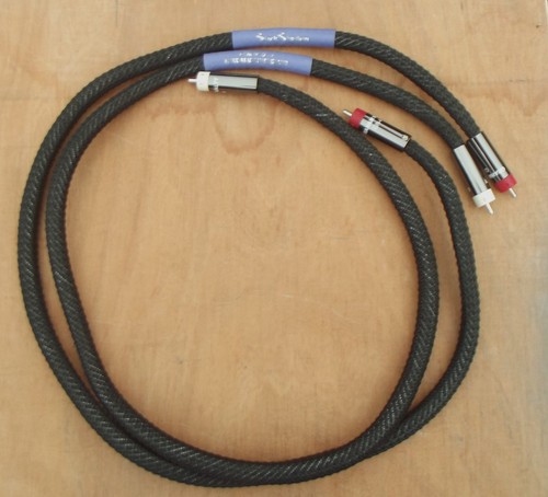Black rhodium calypso rca - black,