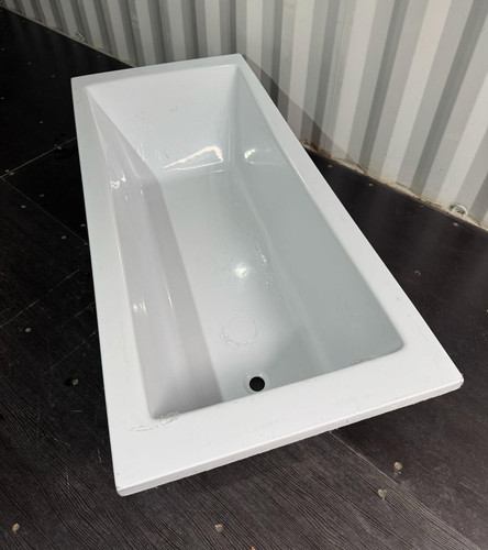 Square single ended bath - single,