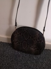 Alligator Print Handbag Dark