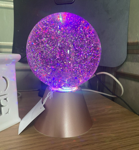 Colour changing sensory light