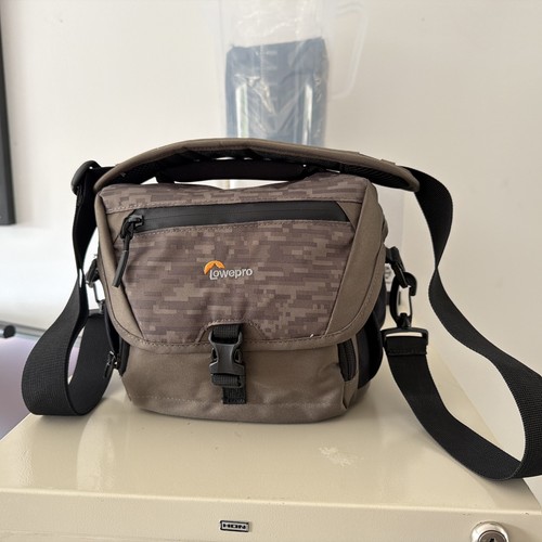 Lowepro nova 160 - lowepro,