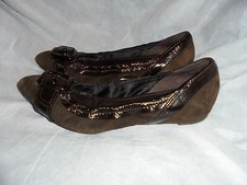 APEPAZZA WOMEN'S BROWN LEATHER SLIP ON ELASTIC PUMP SHOES SIZE UK 8 EU 41 VGC