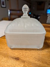 Indiana Glass Tiara honey bee