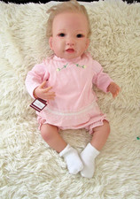 RARE Ashton Drake 'Hanl Picture Perfect Baby ' Truly Real' Vinyl Doll -  MIB