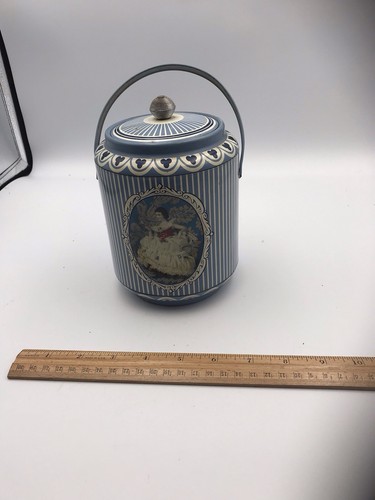 Vintage england biscuit tin - england,