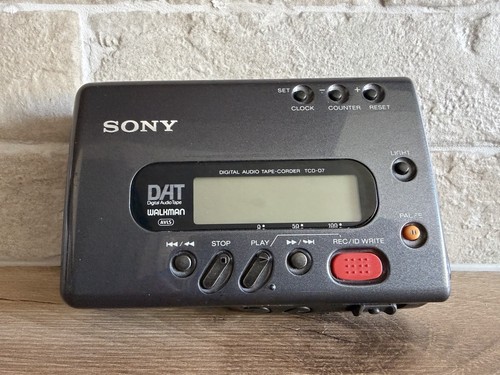 Sony tcd dat - tcd-d7, walkman