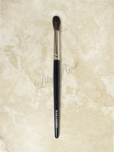Hakuhodo g5533bksl eyeshadow - hakuhodo,