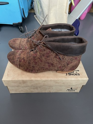 Bnib shoes women leather - j,