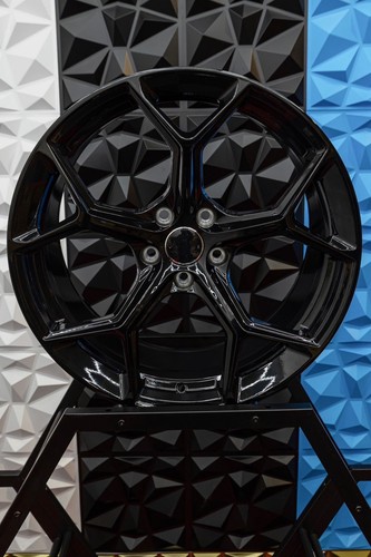 4x19 brand new audi rs6 - 4x19”,