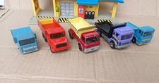 Matchbox Flatbed Trucks &