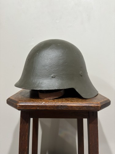 Spanish m26 helmet repainted - spanish,