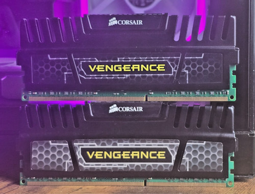 Corsair vengeance 16gb - vengeance,