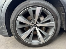 AUDI OEM GENUINE Q8 21" S LINE ALLOY WHEELS ALLOYS TYRES 4M8601025G PIRELLI