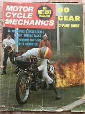 Motorcycle Mechanics Magazine - October 1973 - Barry Sheene, Laverda 750SF
