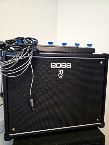Boss katana 100 mkii 1x12 - boss,