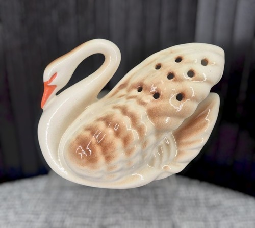 Vintage ceramic swan - ceramic,