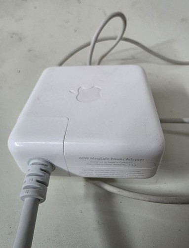 Apple magsafe 60w charger - magsafe,