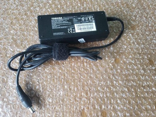 Original toshiba 15v 75w ac - 15v,