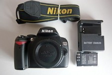 Nikon D D40x 10.2MP Digital
