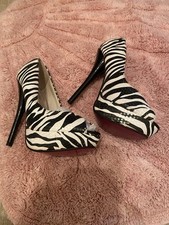 Beautiful sexy  black and white print smart Stiletto Heel Shoes Size 37,  