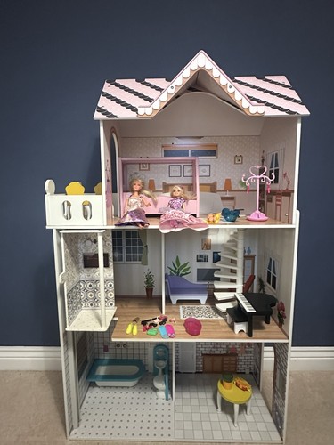 Fabulous large dolls house - dolls,