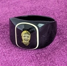  Portrait Mourning Ring Black