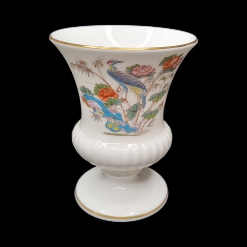 Wedgwood kutani crane vase - wedgwood,