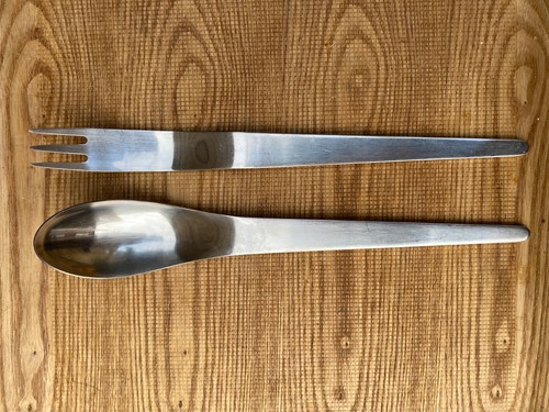 Arne jacobsen georg jensen sas - georg,