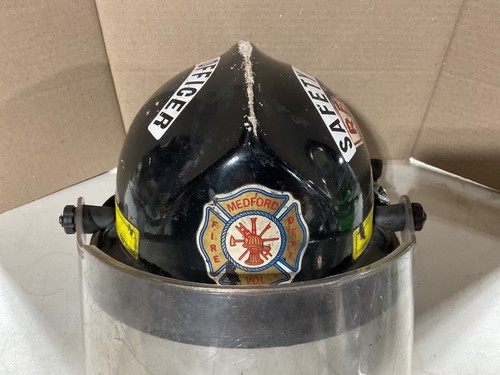 Firemans helmet 1987 medford - firemans,