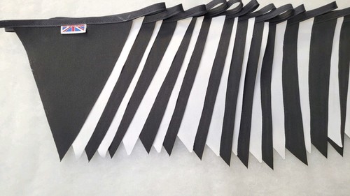 Black and white bunting 10 - black,