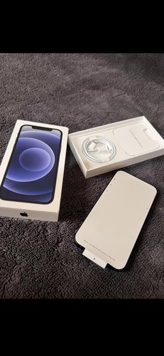 New black apple iphone 64gb - 12,