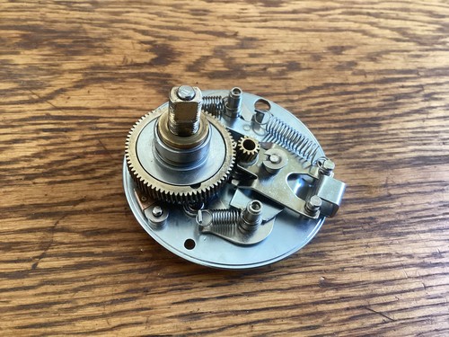 Abu 7500 complete brake plate