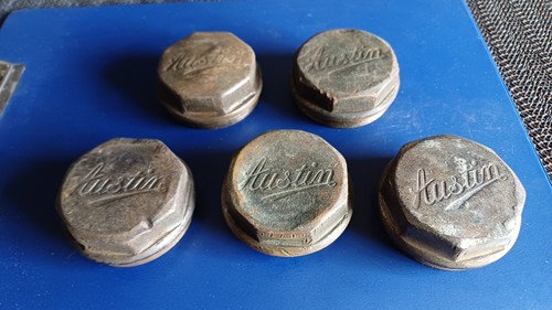 Pre war austin hub grease - x,