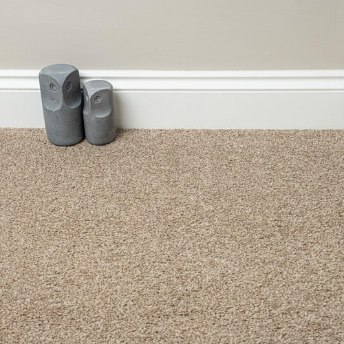 Beige budget saxony carpet - beige,