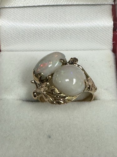 14k gold ring with round - 14k, a
