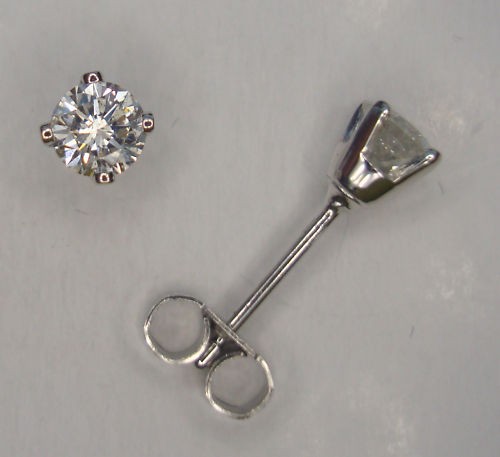 Pair 18ct white gold - white,