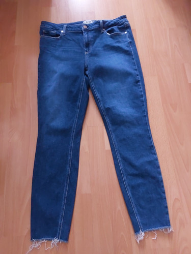 Paige jeans size - paige,