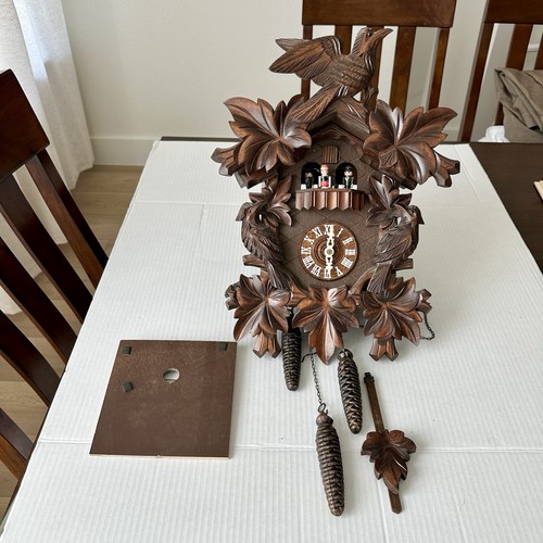 Cuckoo clock germany swiss - clock,