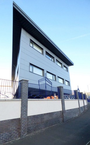 Photo 6x4 new office building - 6x4,