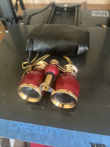 Vintage style red gold - red, opera