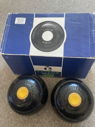 Crown green bowls yellow - green,