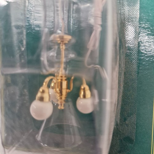 24th scale dolls - scale, house